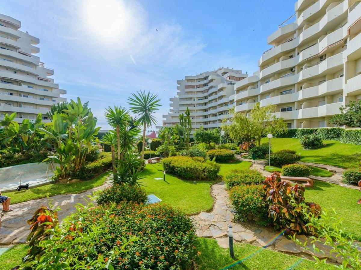 Vive Benal Beach Apartamento 127 Con Parque Acuatico Беналмадена Екстериор снимка